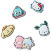 « B’hello Kitty® et ses amis – Lot de 5 Bijoux de chaussures Jibbitz » « B’hello Kitty® et ses amis – Lot de 5 Bijoux de chaussures Jibbitz »