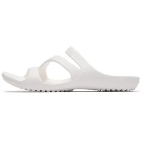 Chaussons blancs