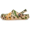 Classic Clog à imprimé camouflage « Vert kaki »