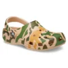 Classic Clog à imprimé camouflage « Vert kaki »