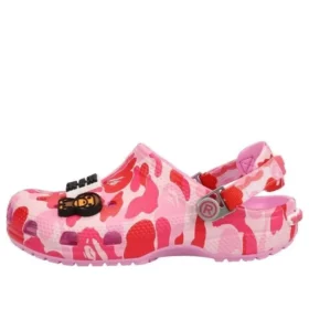 Crocs x A Bathing Ape Sabot « Carnation »