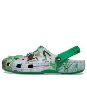 Crocs x Futura Laboratories Classic Clog « Green Ivy »