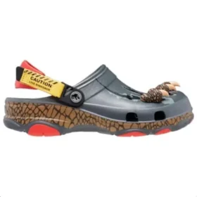 Crocs x Jurassic World All-Terrain Sabots « Caution, Live Dinosaur »