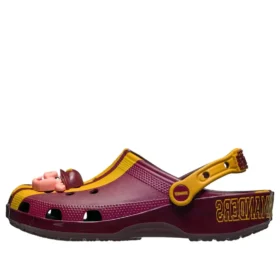 Crocs x NFL Classic Clog Washington Commanders « Burgundy Gold »