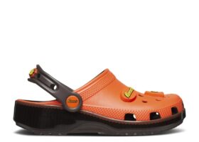 Hershey&rsquo;s x Classic Clog Kids « Reese&rsquo;s Peanut Butter Cup »