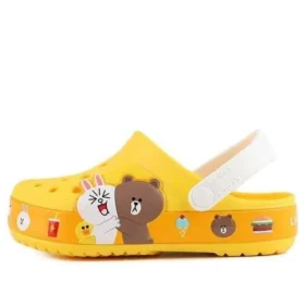 Petites sandales de plage Crocs jaunes