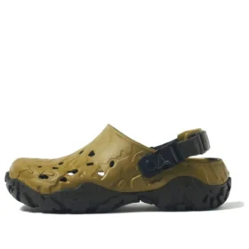 Sabot Crocs x ROA All-Terrain Atlas « Vacation Nostalgia »