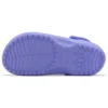 Sabots classiques en croco « Violet »