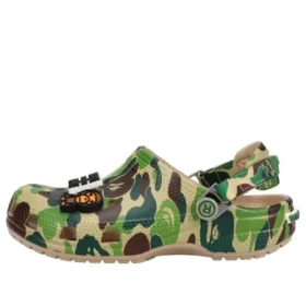 Sabots Crocs x A Bathing Ape « Chai »