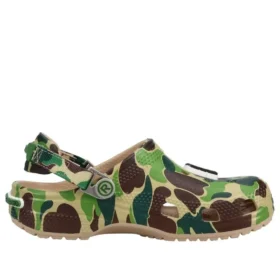Sabots Crocs x A Bathing Ape « Chai »