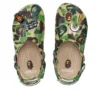 Sabots Crocs x A Bathing Ape « Chai »