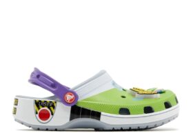 Toy Story x Classic Clog pour enfants « Buzz l&rsquo;Éclair »
