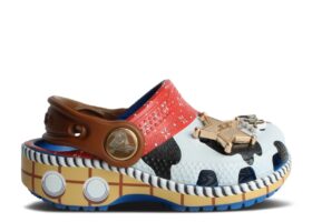 Toy Story x Classic Clog pour tout-petits « Woody »